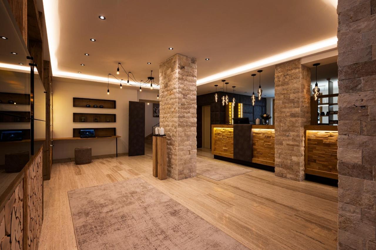 Hotel Brugger ฟูลป์เมส ภายนอก รูปภาพ