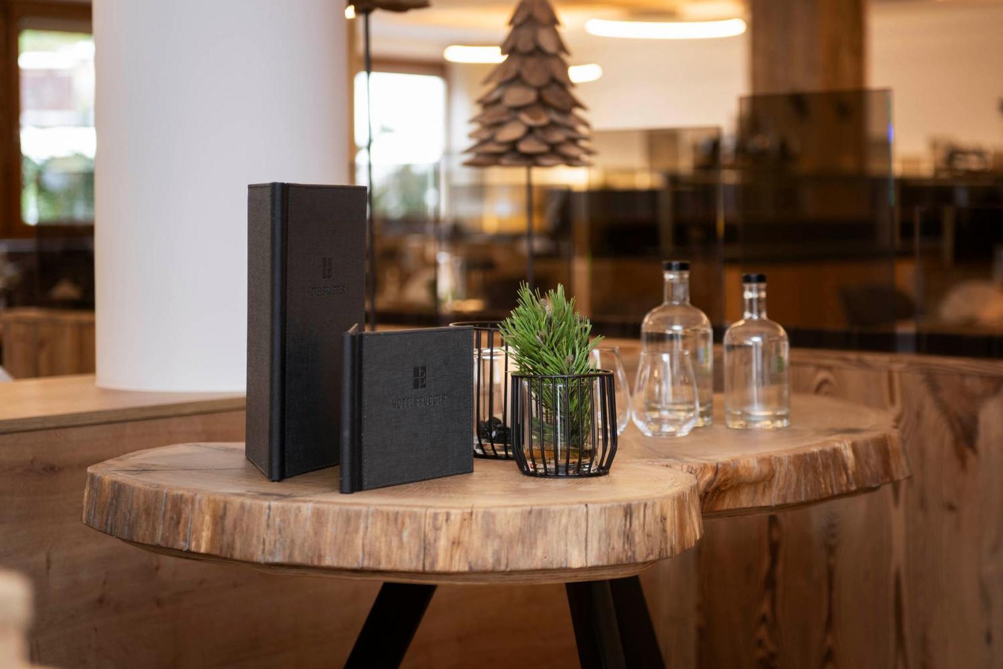 Hotel Brugger ฟูลป์เมส ภายนอก รูปภาพ