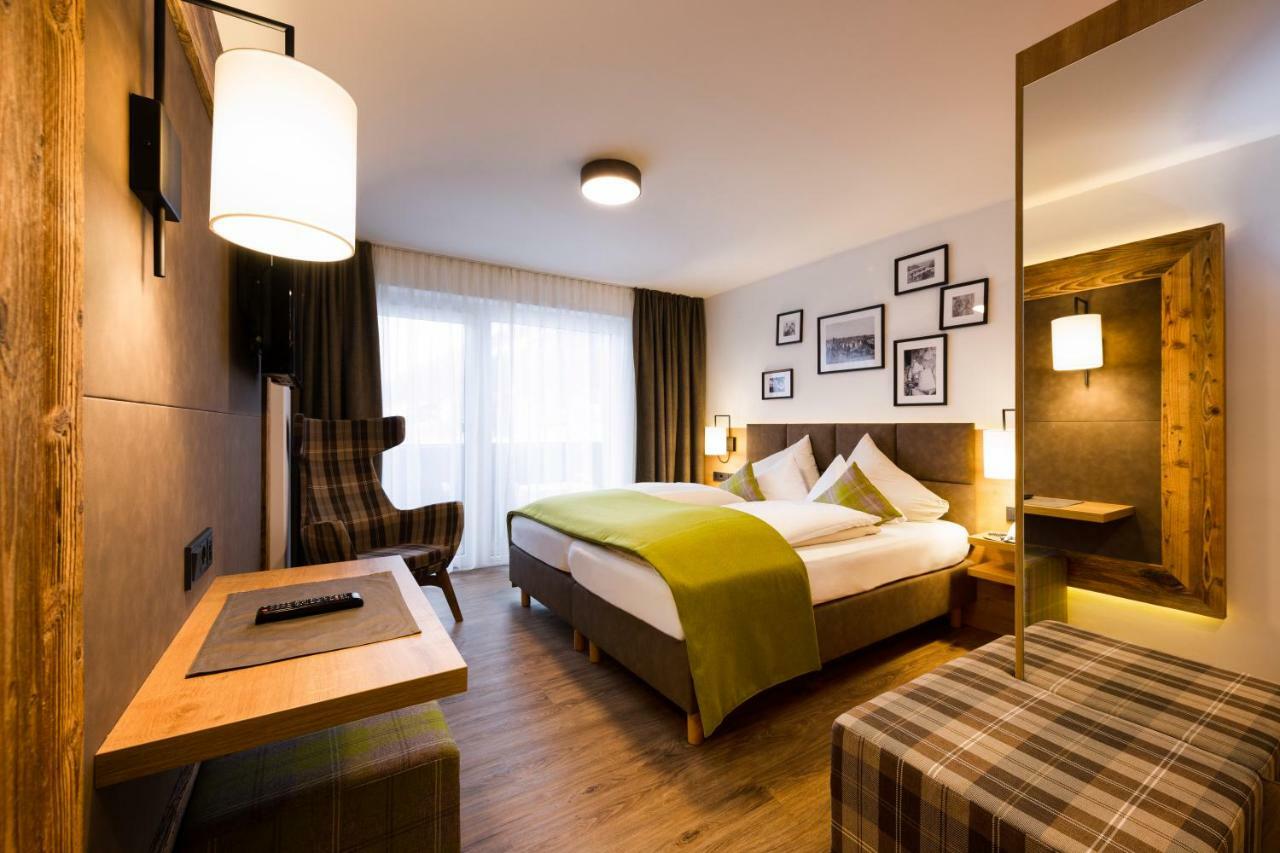 Hotel Brugger ฟูลป์เมส ภายนอก รูปภาพ
